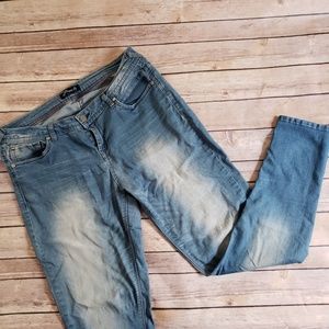 [ Wallflower ] Faded Jeggings Juniors